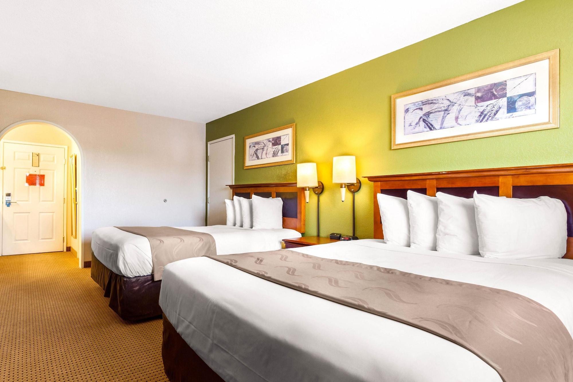 Rodeway Inn Auburn – Foresthill Exterior foto