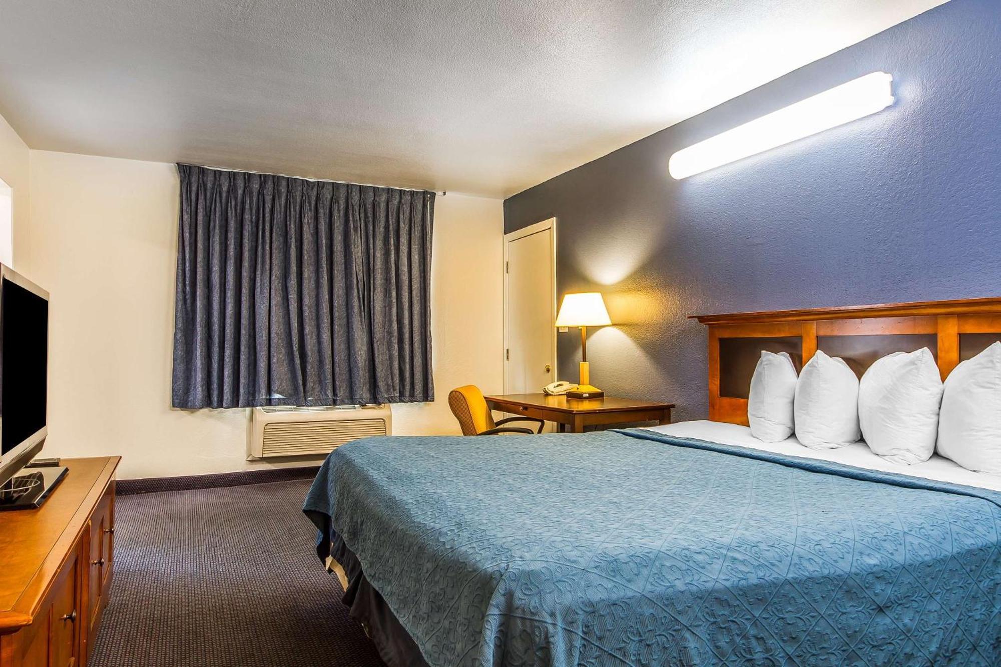 Rodeway Inn Auburn – Foresthill Exterior foto
