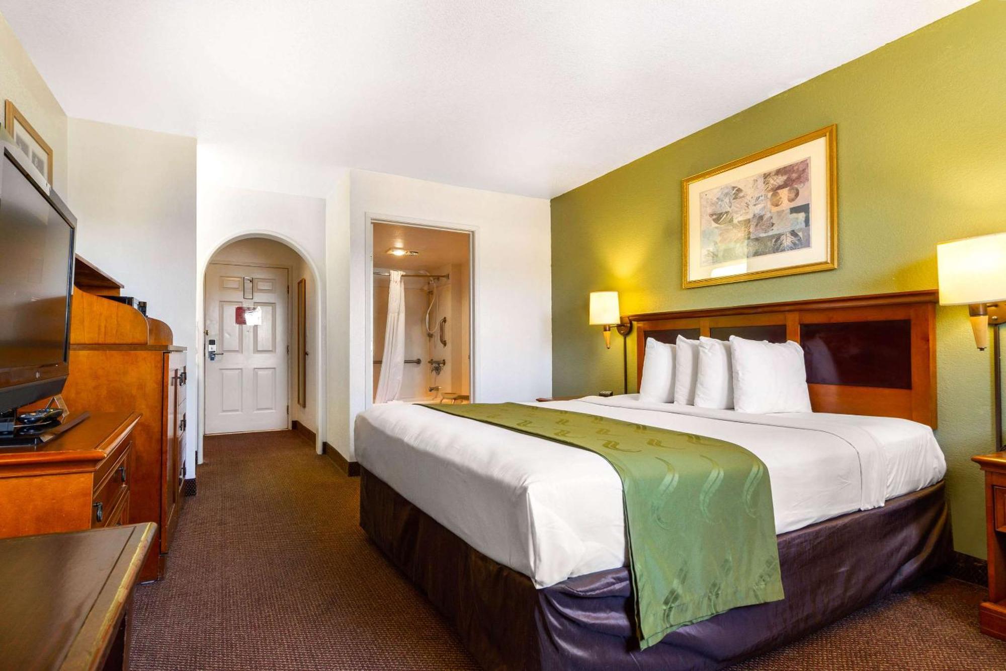 Rodeway Inn Auburn – Foresthill Exterior foto