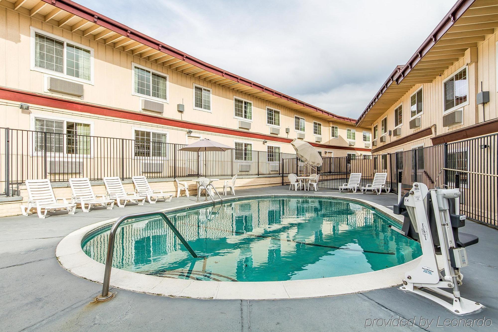 Rodeway Inn Auburn – Foresthill Exterior foto