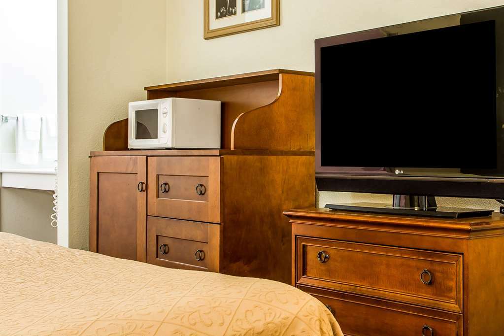 Rodeway Inn Auburn – Foresthill Zimmer foto