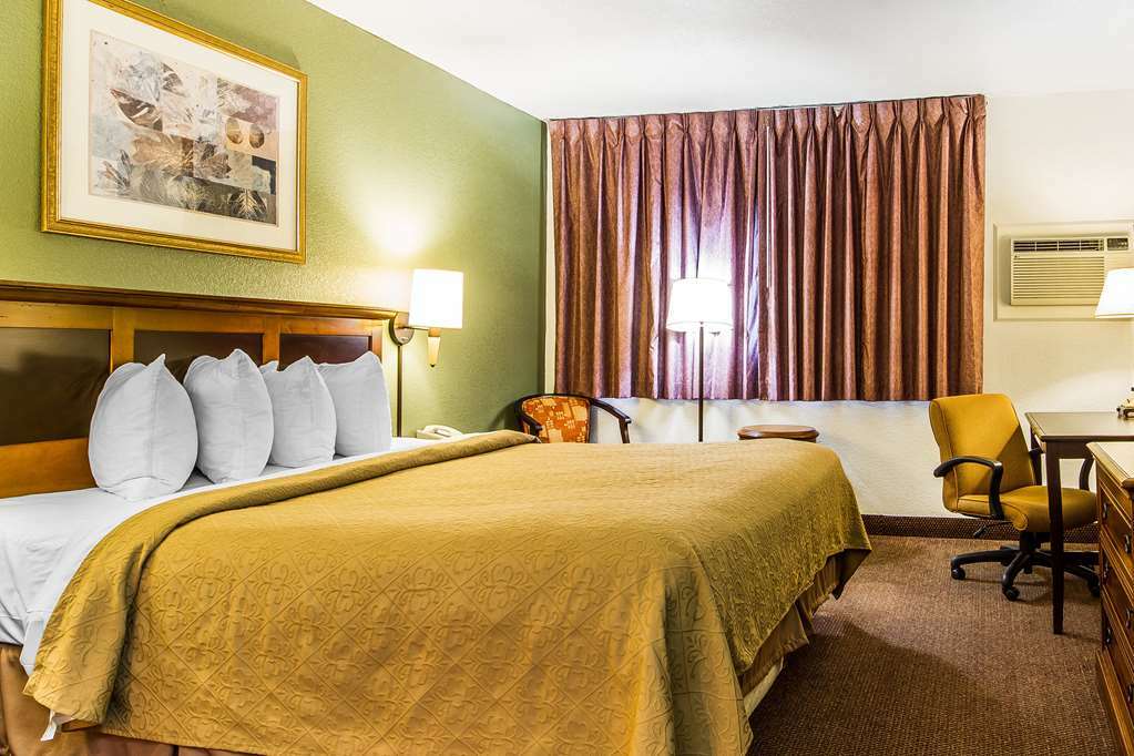 Rodeway Inn Auburn – Foresthill Zimmer foto