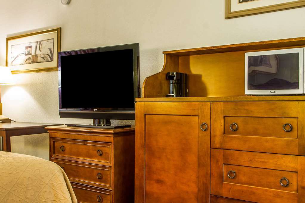 Rodeway Inn Auburn – Foresthill Zimmer foto